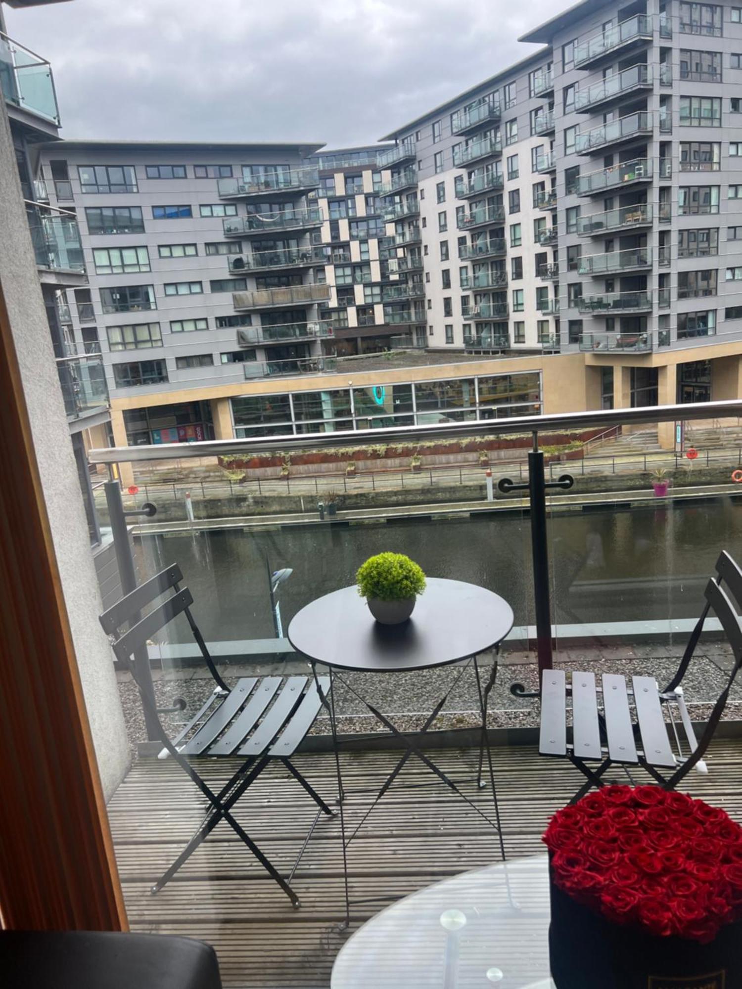 Clarance Docks Apartment Leeds  Zewnętrze zdjęcie